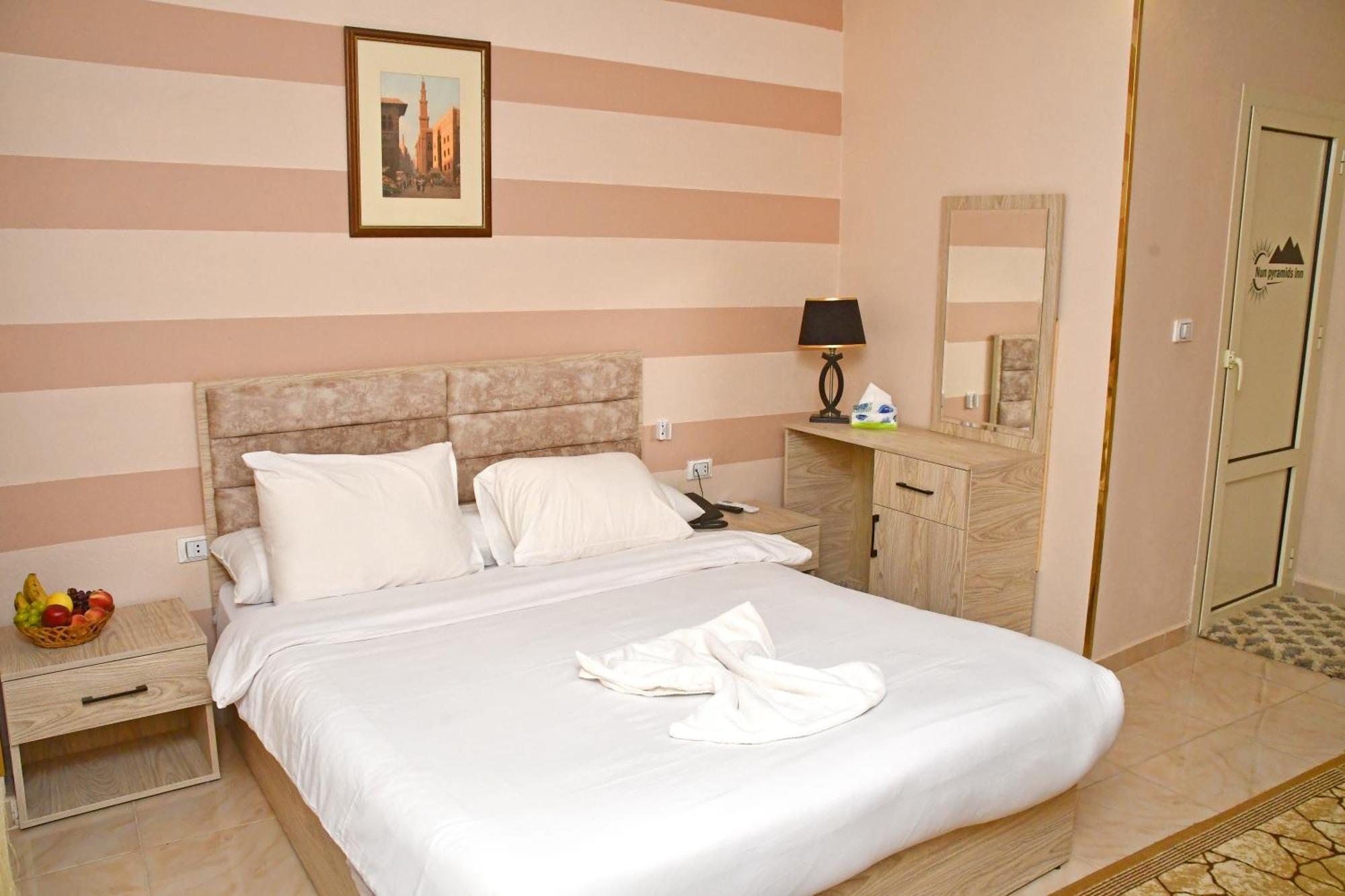 Nun Pyramids Hotel Kafret el-Gabal Δωμάτιο φωτογραφία