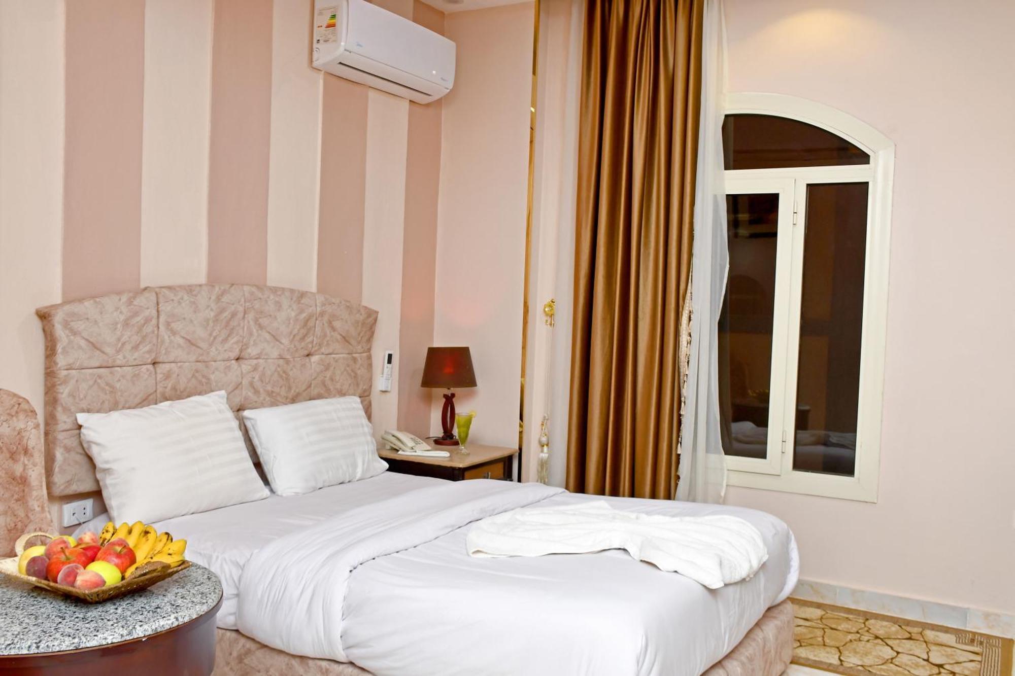Nun Pyramids Hotel Kafret el-Gabal Δωμάτιο φωτογραφία