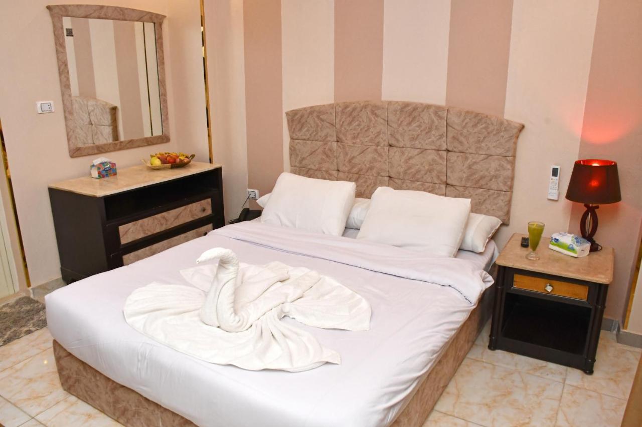 Nun Pyramids Hotel Kafret el-Gabal Δωμάτιο φωτογραφία